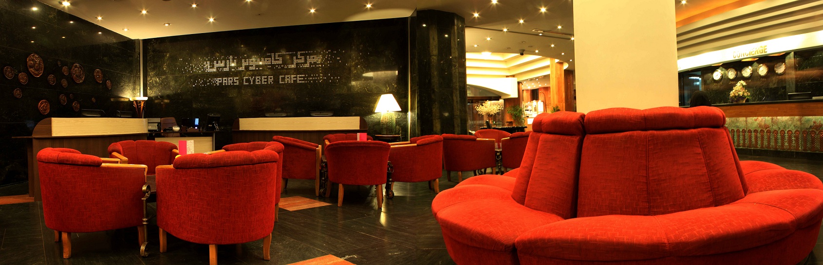 تور شیراز هتل بین المللی پارس - آژانس مسافرتی و هواپیمایی آفتاب ساحل آبی